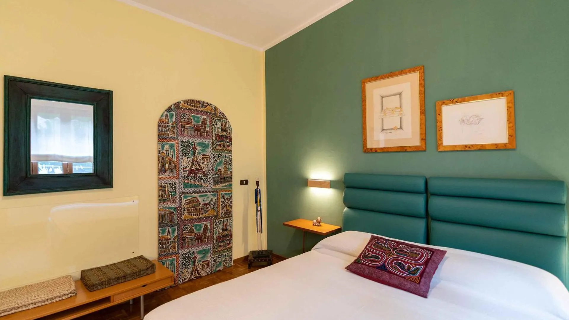Sunny Courtyard Apartment Piombino 0*,